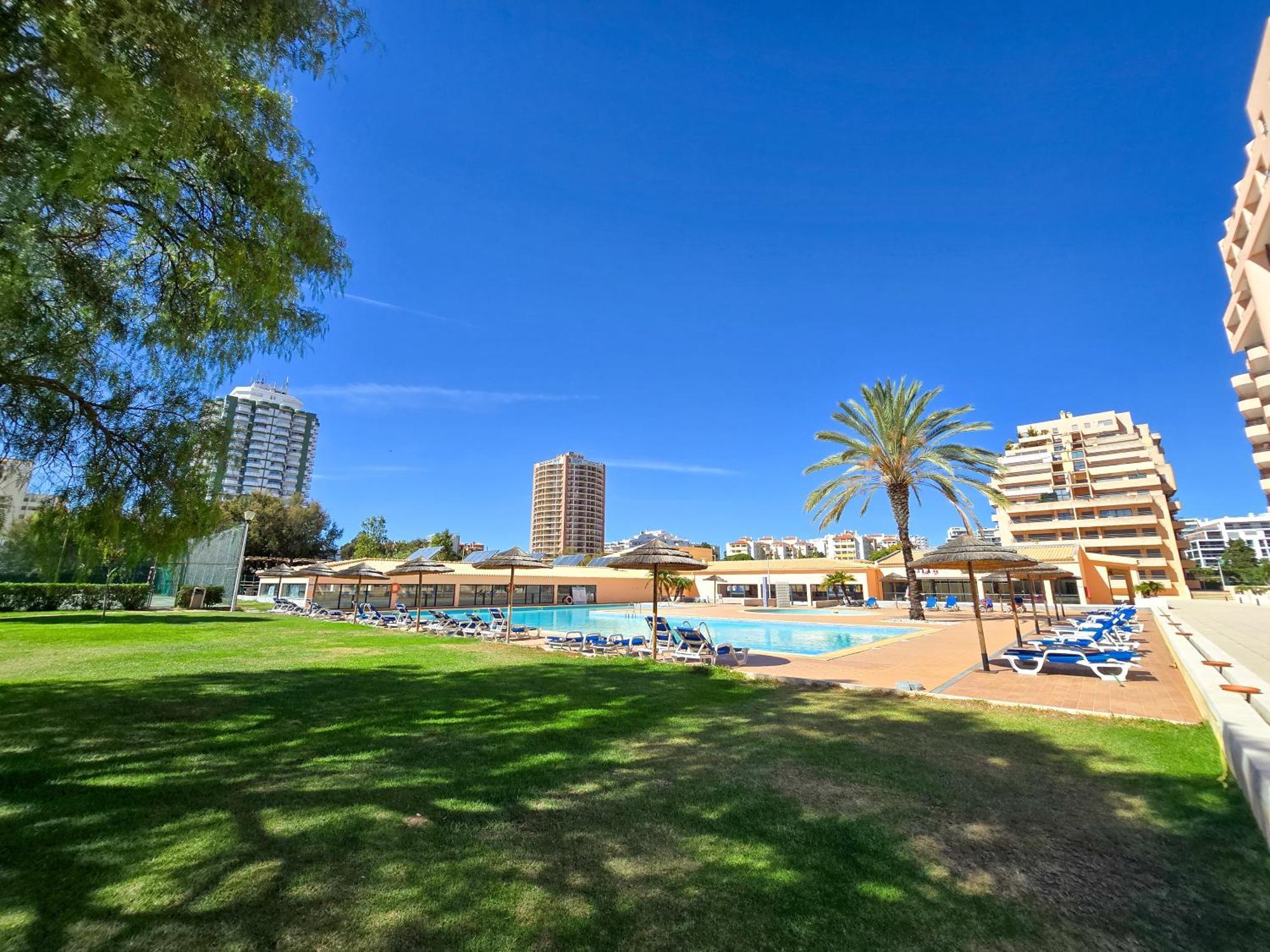 Apartment Praia Rocha Paraiso Pearl Портиман Экстерьер фото